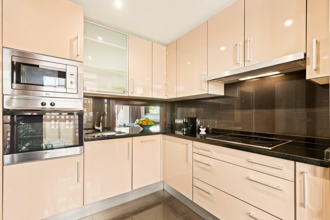 Bahia De La Plata Luxury Apartments Estepona Eksteriør billede
